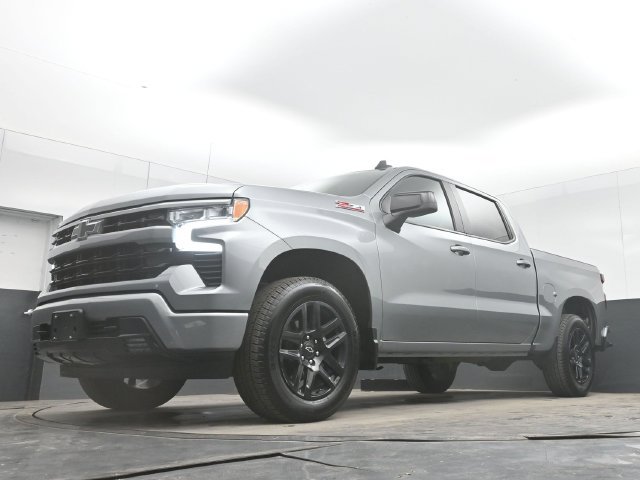 Used 2023 Chevrolet Silverado 1500 RST w/ Z71 Off-Road Package AWD/4WD image 42