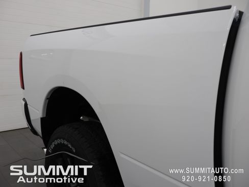 New 2026 RAM 3500 Laramie AWD/4WD image 25