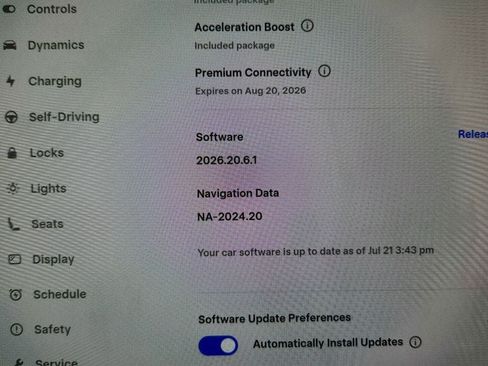Used 2021 Tesla Model Y Long Range AWD/4WD image 23