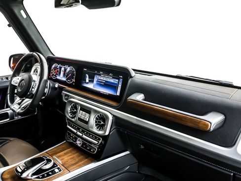 Certified 2020 Mercedes-Benz G 63 AMG 4MATIC image 17