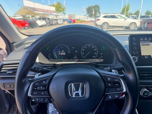 Used 2021 Honda Accord Touring image 15