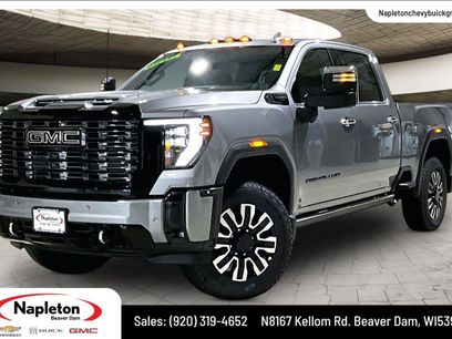 New 2026 GMC Sierra 2500 Denali Ultimate w/ LPO, Black Badging Package