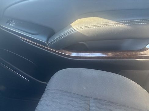 Used 2019 Chevrolet Tahoe LS image 25