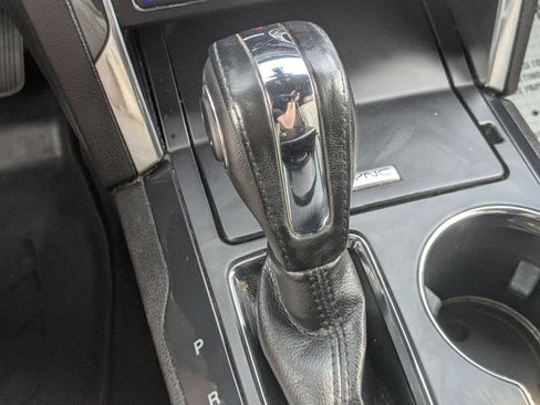 Used 2018 Ford Explorer Limited w/ Equipment Group 301A FWD image 26