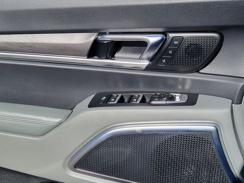 Used 2024 Kia Telluride SX X-Pro image 9