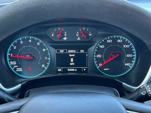 Used 2019 Chevrolet Equinox LS w/ LPO, Cargo Package image 23