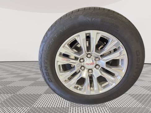 Used 2022 GMC Yukon Denali image 16