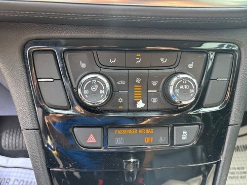 Used 2017 Buick Encore Essence FWD image 25
