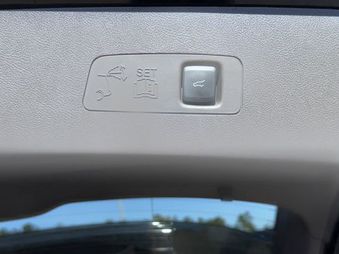 Used 2022 Lincoln Corsair Reserve w/ Equipment Group 201A image 31