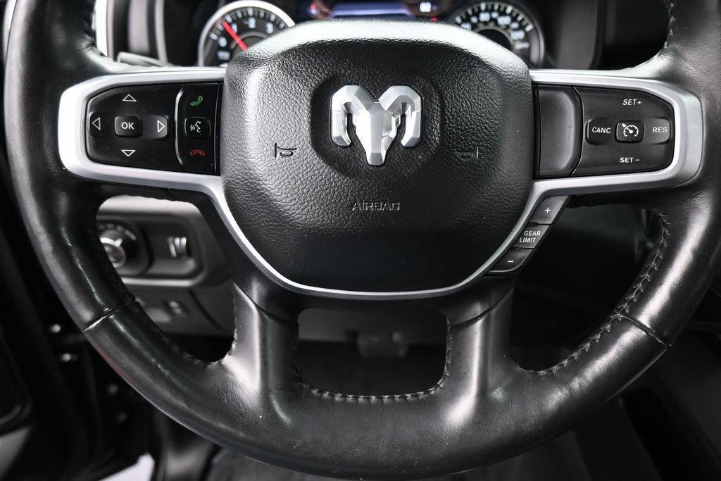 Used 2021 RAM 1500 Big Horn RWD image 33