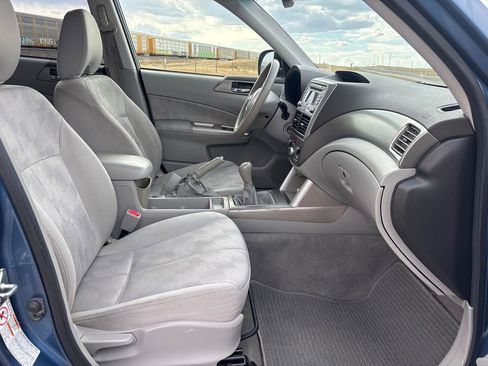 Used 2010 Subaru Forester 2.5X Premium image 21