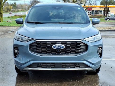 Used 2023 Ford Escape ST-Line Elite AWD/4WD image 8