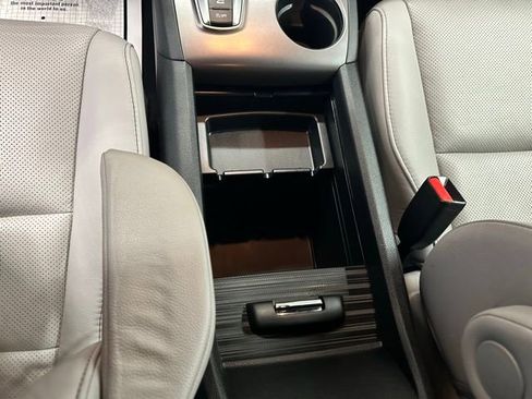 Used 2023 Honda Passport EX-L image 8