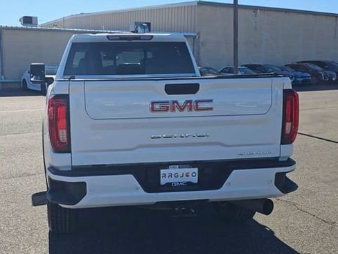 Used 2022 GMC Sierra 2500 Denali AWD/4WD image 7
