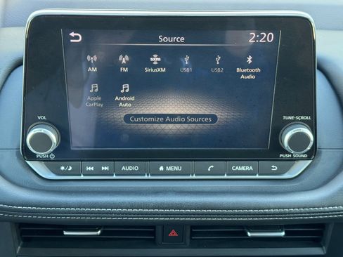 Used 2023 Nissan Rogue S FWD image 22
