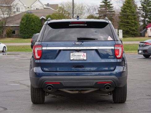 Used 2016 Ford Explorer 4WD image 4