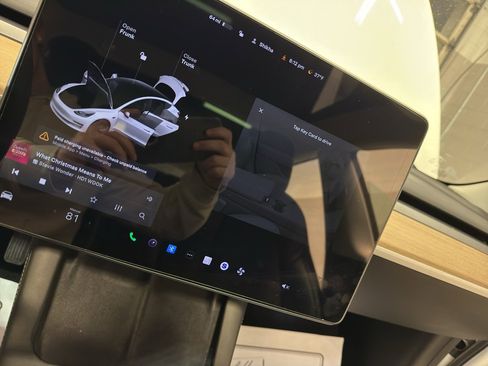 Used 2021 Tesla Model 3 Long Range image 17