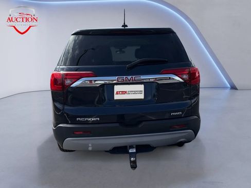 Used 2017 GMC Acadia SLE image 14