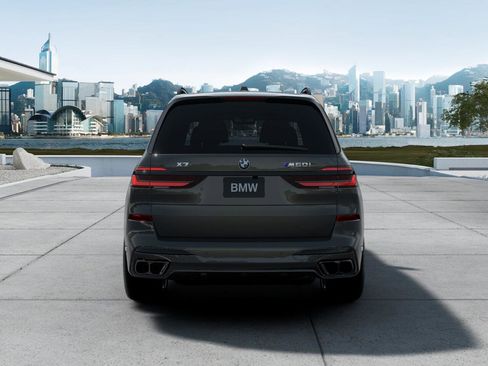 New 2026 BMW X7 M60i image 5