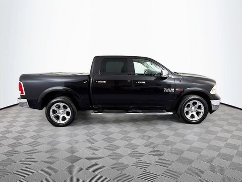 Used 2015 RAM 1500 Laramie w/ Convenience Group AWD/4WD image 8