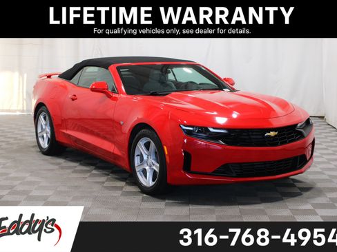 Used 2023 Chevrolet Camaro LT RWD image 1