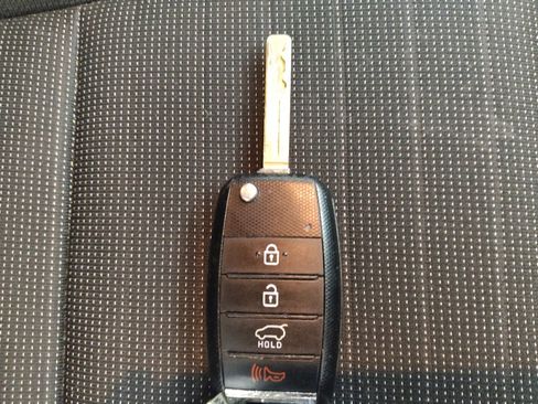 Used 2021 Kia Sportage LX w/ LX Fwd Popular Package image 32