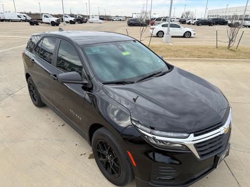 Certified 2023 Chevrolet Equinox LS image 11
