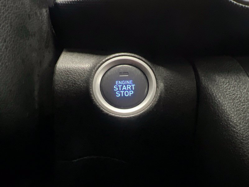 Used 2018 Hyundai Kona SEL FWD image 25