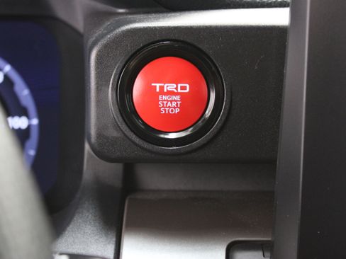 Used 2024 Toyota Tacoma TRD Sport RWD image 17