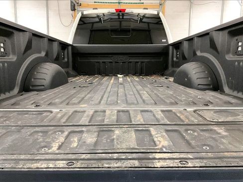 Certified 2025 Ford F450 Platinum w/ Platinum Plus Package AWD/4WD image 33