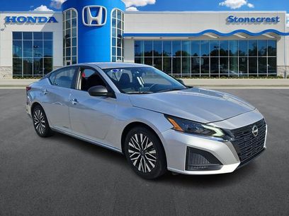 Used 2024 Nissan Altima 2.5 SV