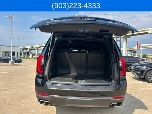 Used 2026 GMC Yukon AT4 Ultimate w/ LPO, Floor Liner Package AWD/4WD image 11