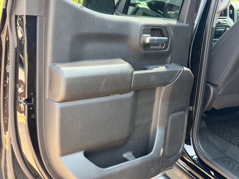 Used 2025 Chevrolet Silverado 1500 Custom Trail Boss w/ Turbomax Blackout Package AWD/4WD image 41
