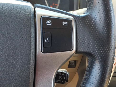 Used 2013 Toyota 4Runner SR5 w/ Premium Pkg AWD/4WD image 18