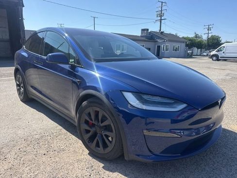 Used 2023 Tesla Model X Plaid AWD/4WD image 3