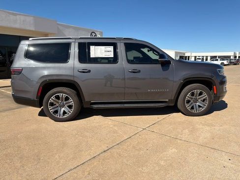 New 2024 Jeep Wagoneer 2WD w/ Premium Group I image 16
