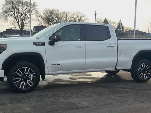 Certified 2023 GMC Sierra 1500 AT4 w/ Technology Package image 6