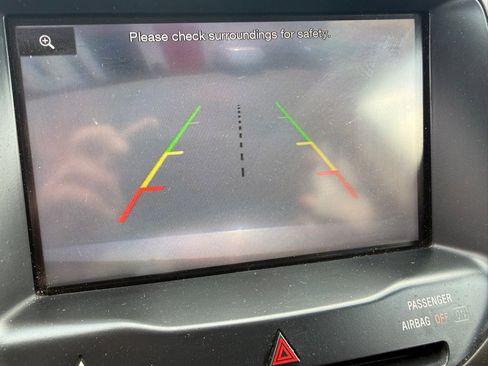 Used 2013 Ford Edge SEL image 14