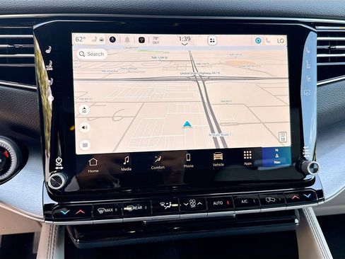 New 2026 Jeep Grand Wagoneer 2WD image 13