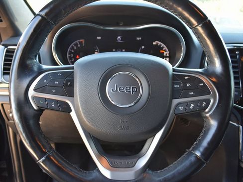 Used 2021 Jeep Grand Cherokee Limited image 20