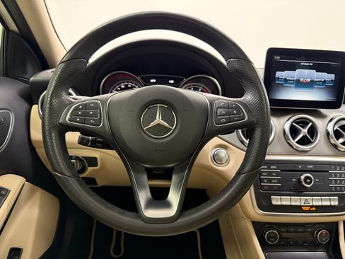 Used 2018 Mercedes-Benz GLA 250 GLA 250 image 23