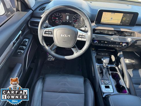 Used 2022 Kia Telluride SX w/ SX Prestige Package image 7