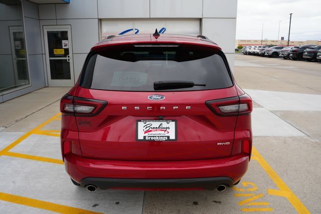 Used 2023 Ford Escape ST-Line AWD/4WD image 32