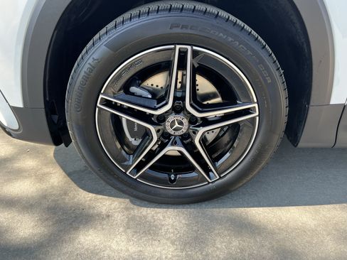 Certified 2025 Mercedes-Benz GLB 250 4MATIC image 13