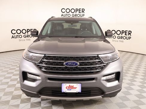 Used 2023 Ford Explorer XLT w/ Equipment Group 202A AWD/4WD image 9