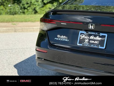 Used 2025 Honda Accord Sport image 15