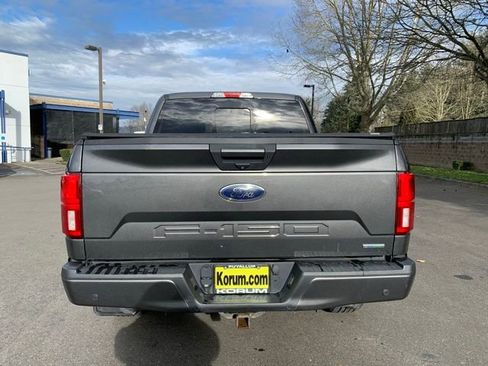 Used 2018 Ford F150 XLT w/ Equipment Group 302A Luxury image 4