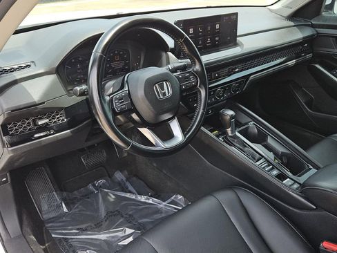 Used 2023 Honda Accord Touring image 25