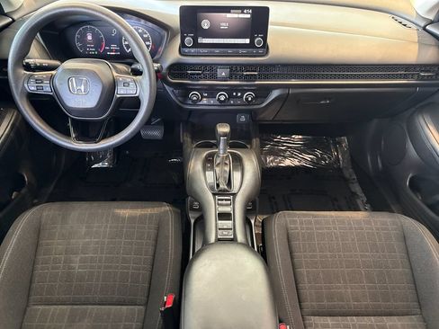 Used 2023 Honda HR-V LX image 12