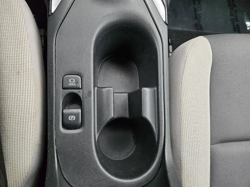 Used 2024 Toyota Corolla LE FWD image 29